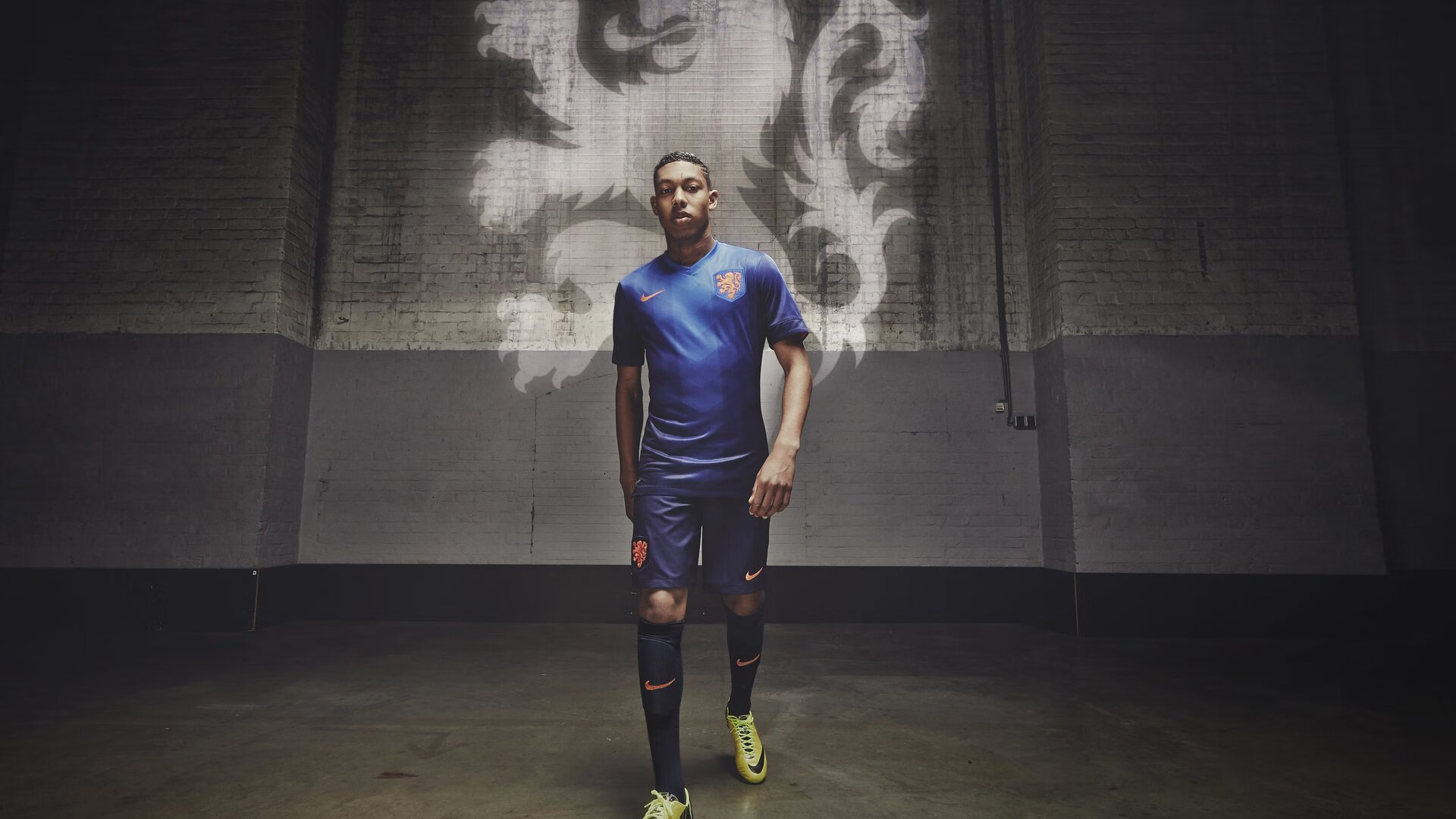 国家德比的破晓者，伊萨克在伯纳乌的无声宣言