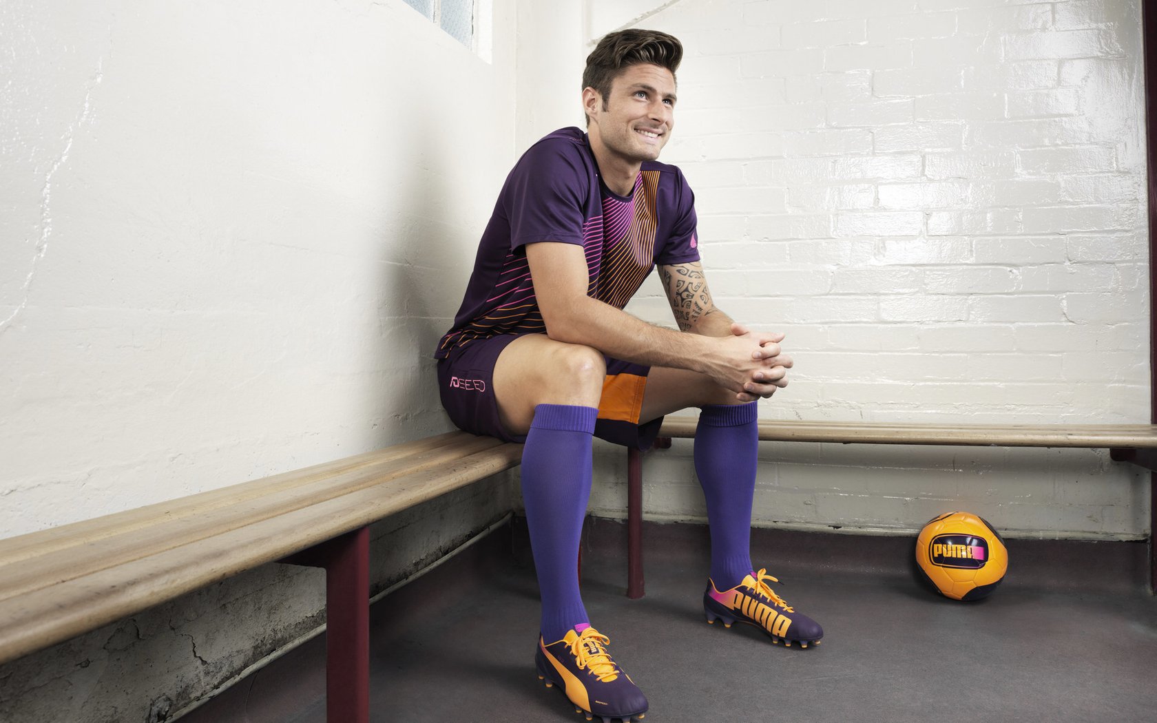 当乒乓魔王降临绿茵场，林高远用足球定义乒乓美学