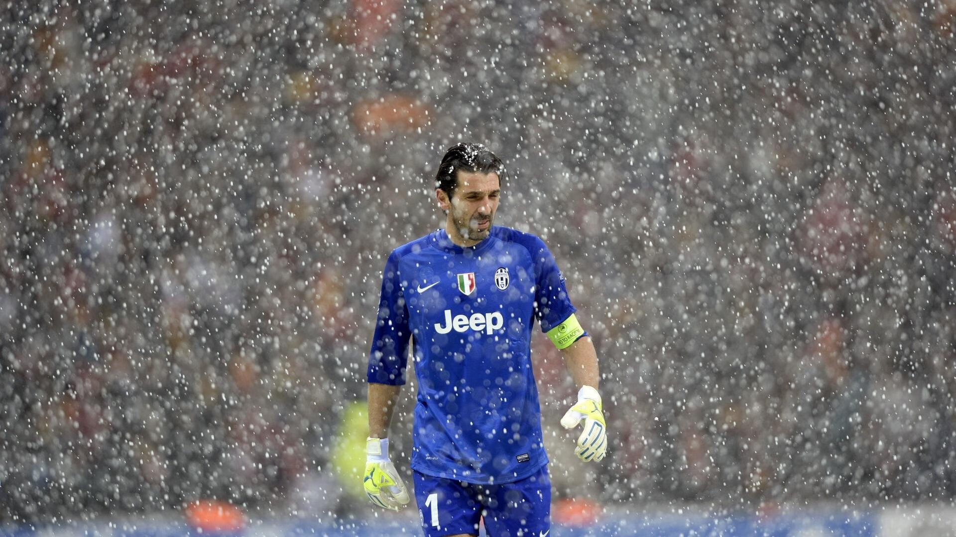 戴维斯杯绝杀法网,兹维列夫那一拍,打碎了什么?